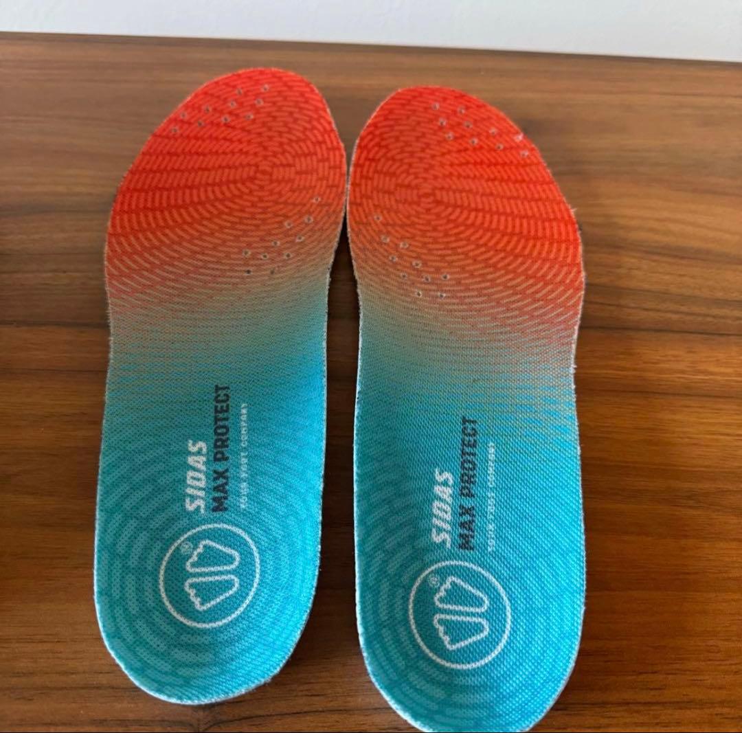 27.5cm NOVA SURGE LOW バッシュ アシックス