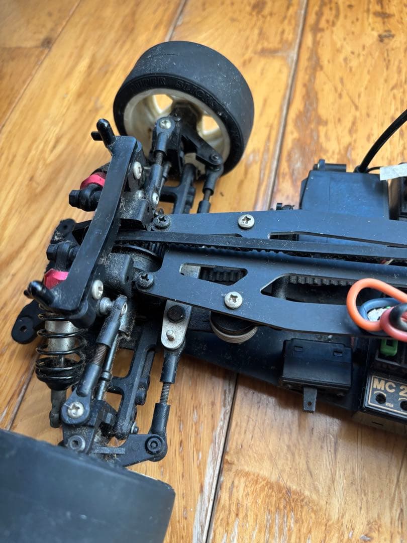 京商　KYOSHO SPIDER スパイダー TF-3 シャーシ