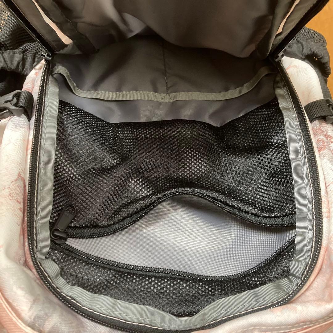 hana様お取り置き　1/26まで　値下げTHE NORTH FACE リュック