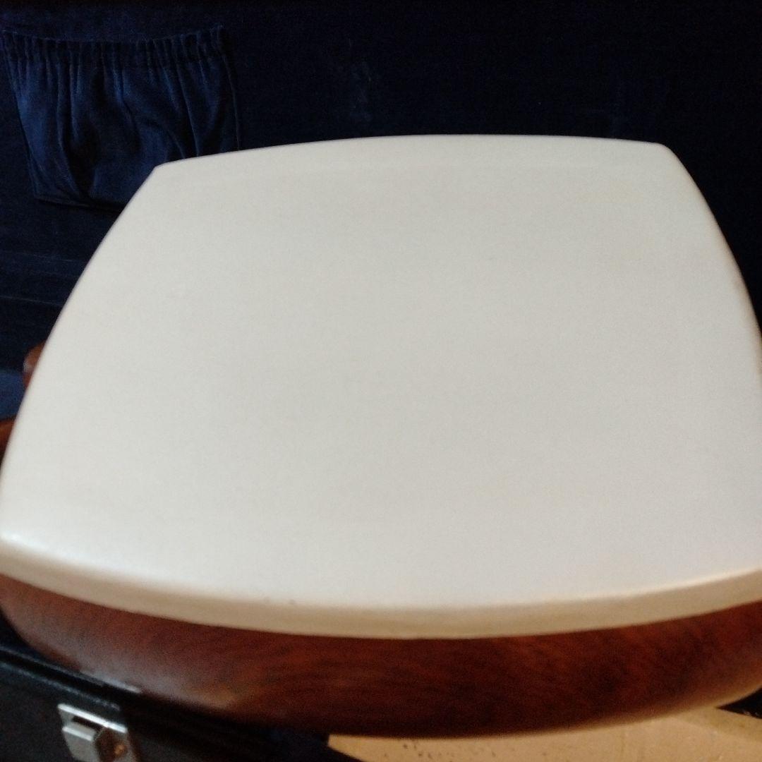 美品　三味線　　2.6cm ハードケース付き