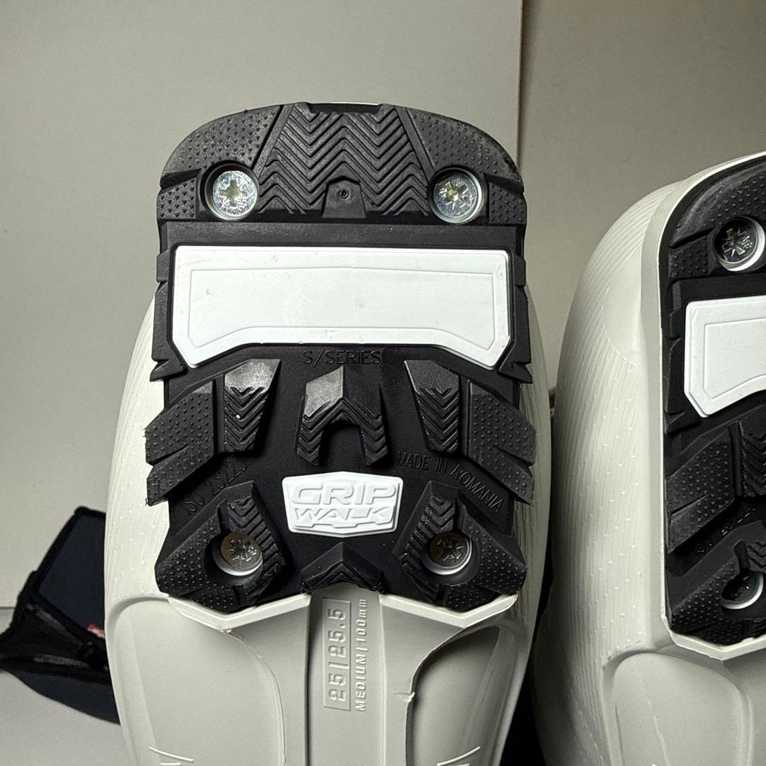 美品SALOMON S/PRO ダブルBOA 130 スキーブーツ