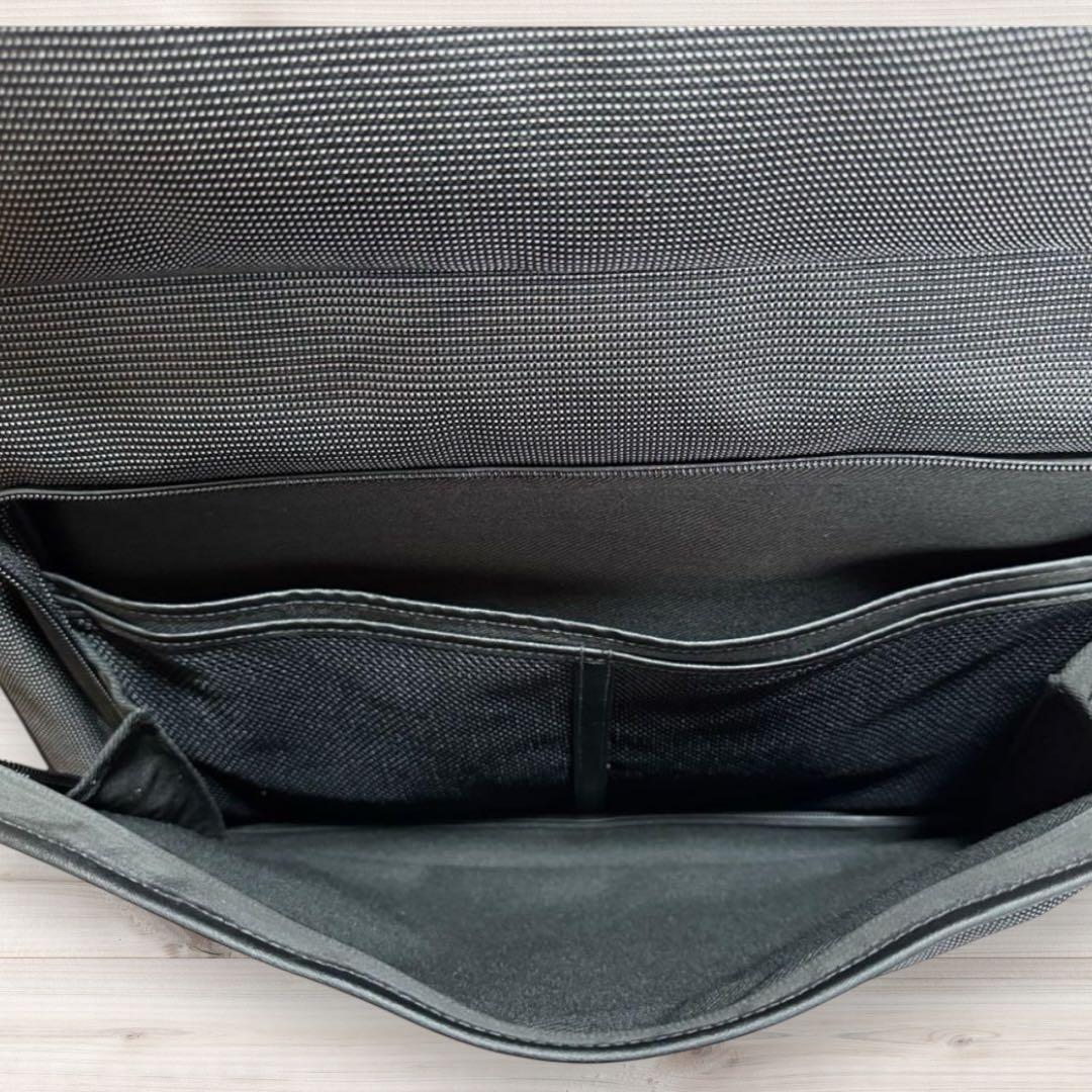 ダンヒル dunhill 高級キャリーバッグ スーツケース ポーチ マルチケース