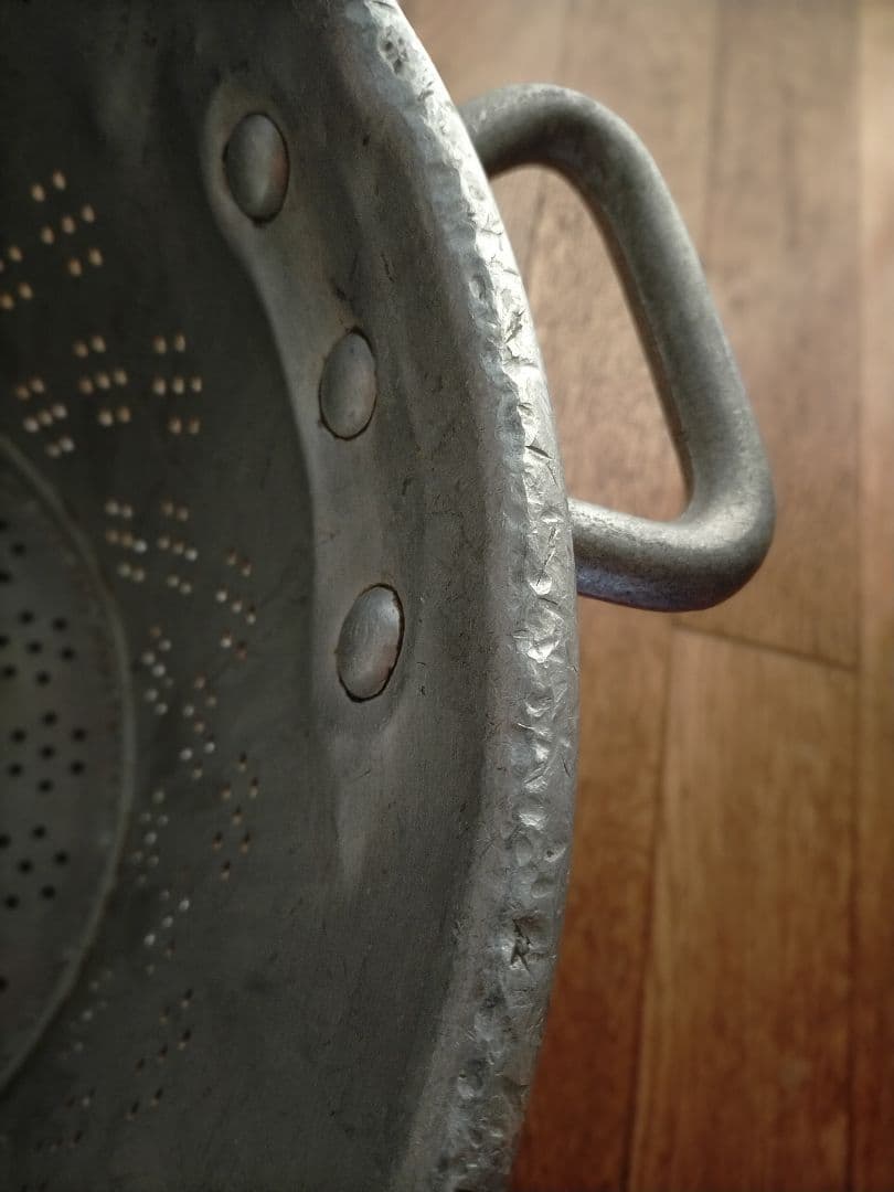 フランスアンティーク アルミ穴あきたらい