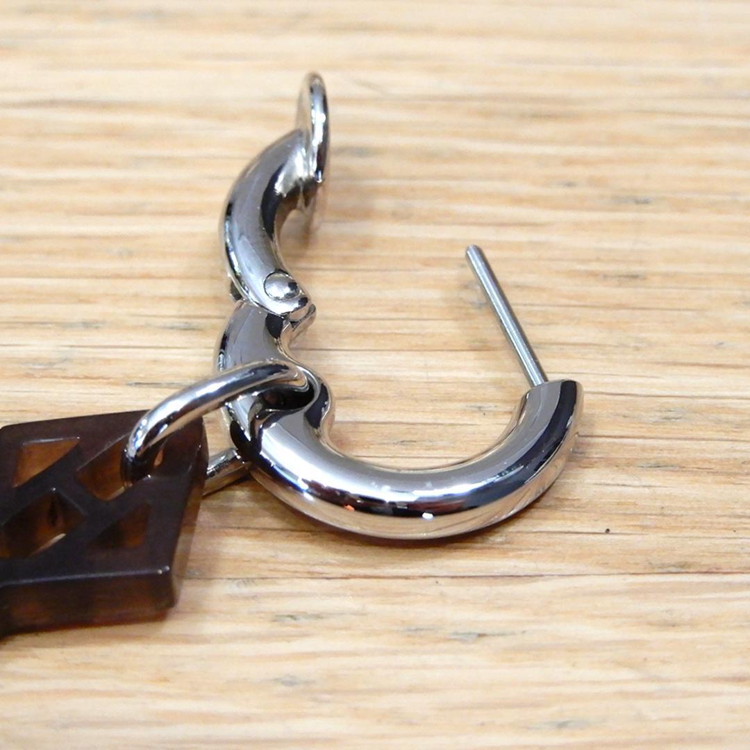 超美品 エルメス 24AW シングルピアス クレH バッファローホーン