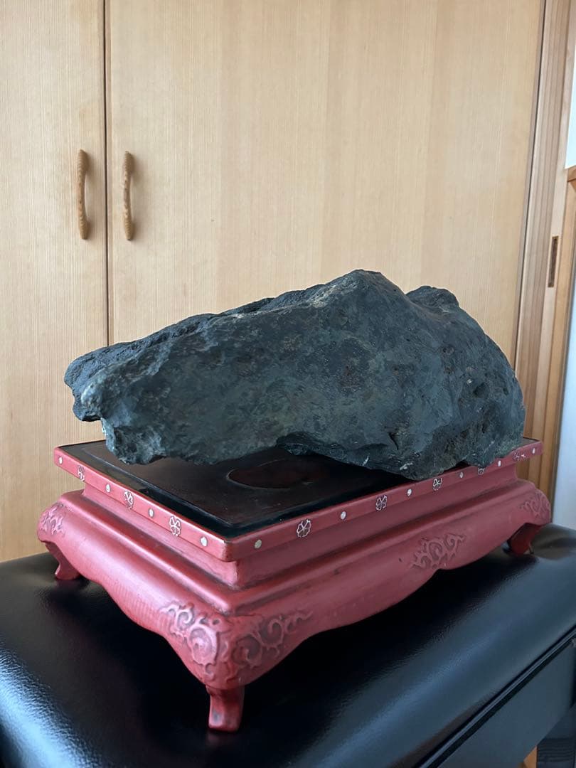 大型　神居古潭石　うぶ石　溜まり有り　重さ約１６kg