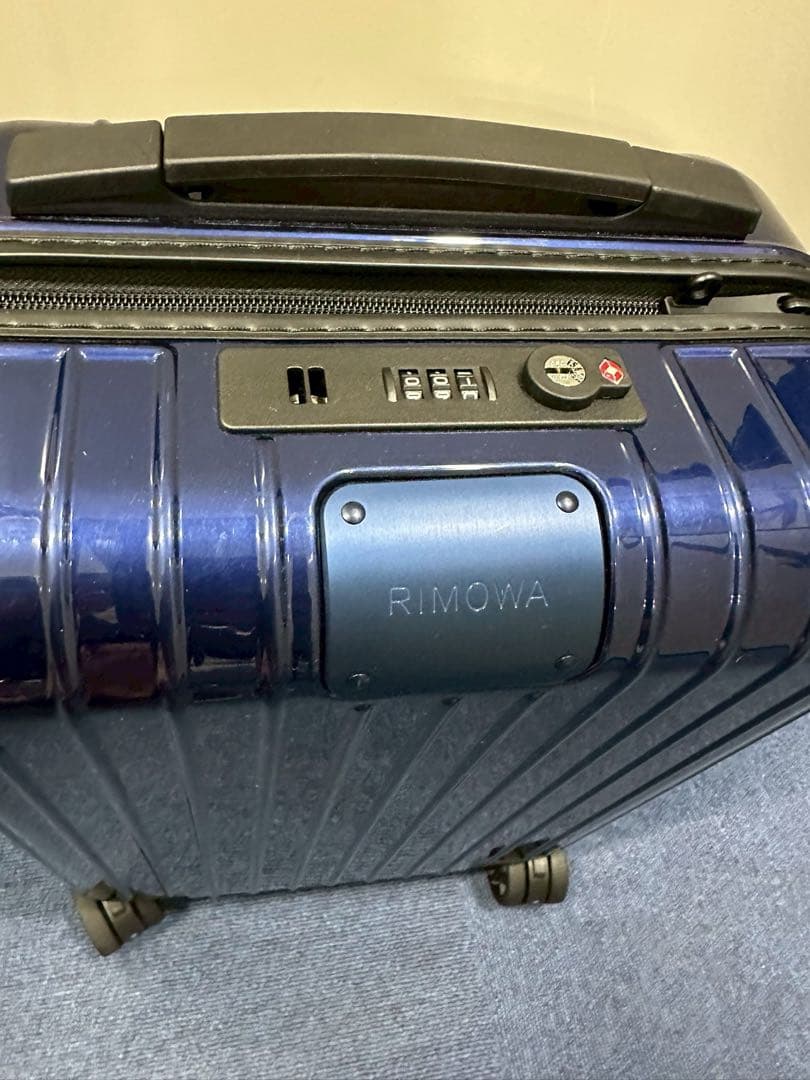 RIMOWA Essential Lite Cabin Mini ダークブルー