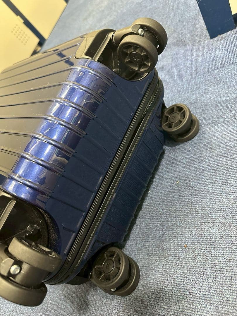 RIMOWA Essential Lite Cabin Mini ダークブルー