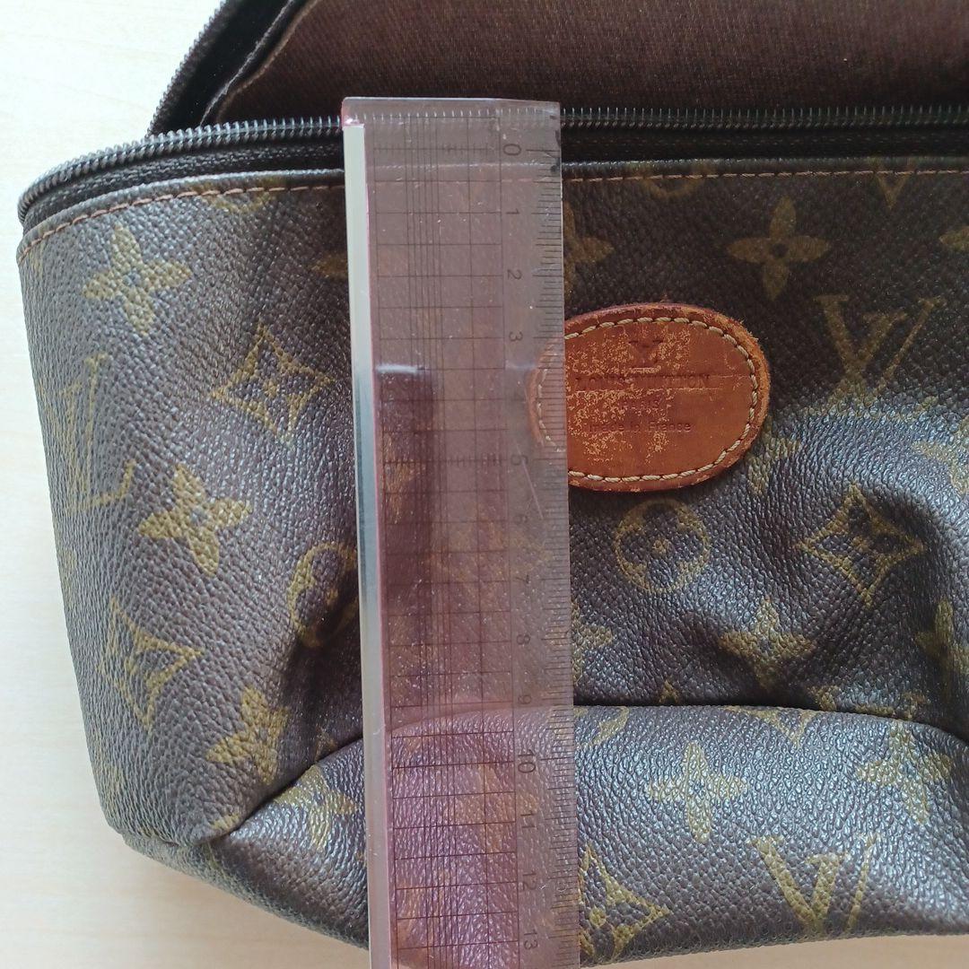 M*4様 Louis Vuitton ボディバッグ ブラウン