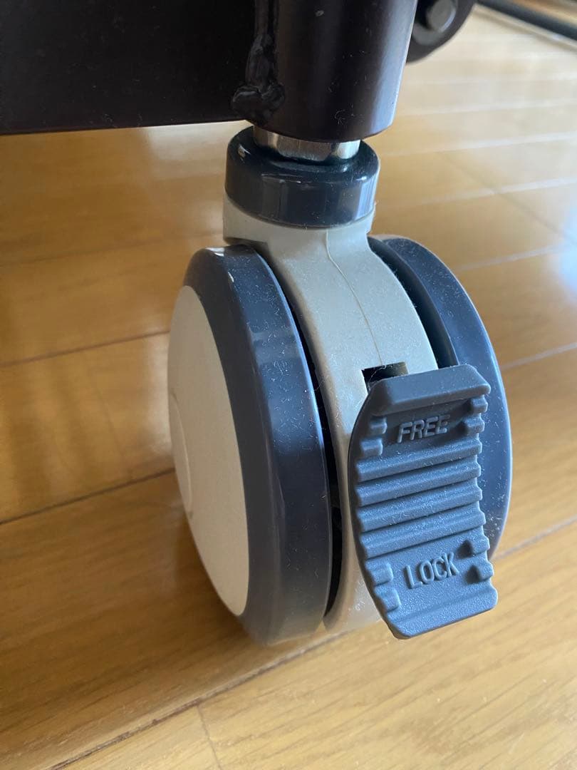 【引き取り限定】電動ベッド 3モーターリモコン式　マットレス付き