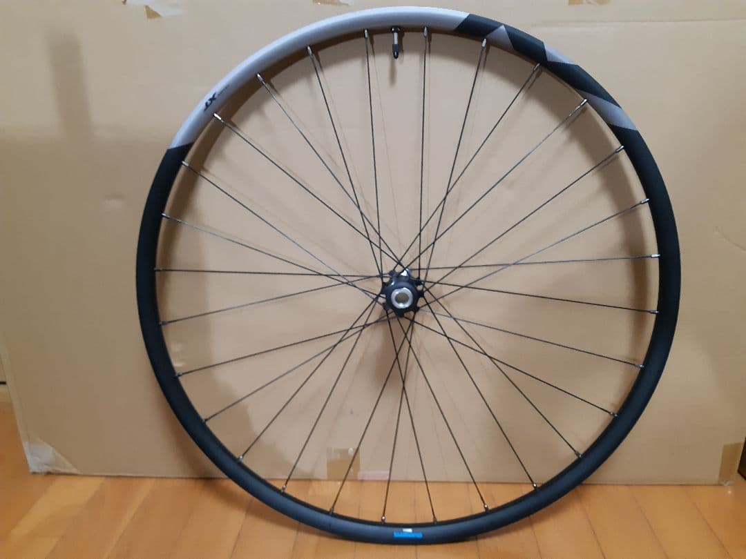 シマノ WH-M8100-B 29インチ DEORE XT