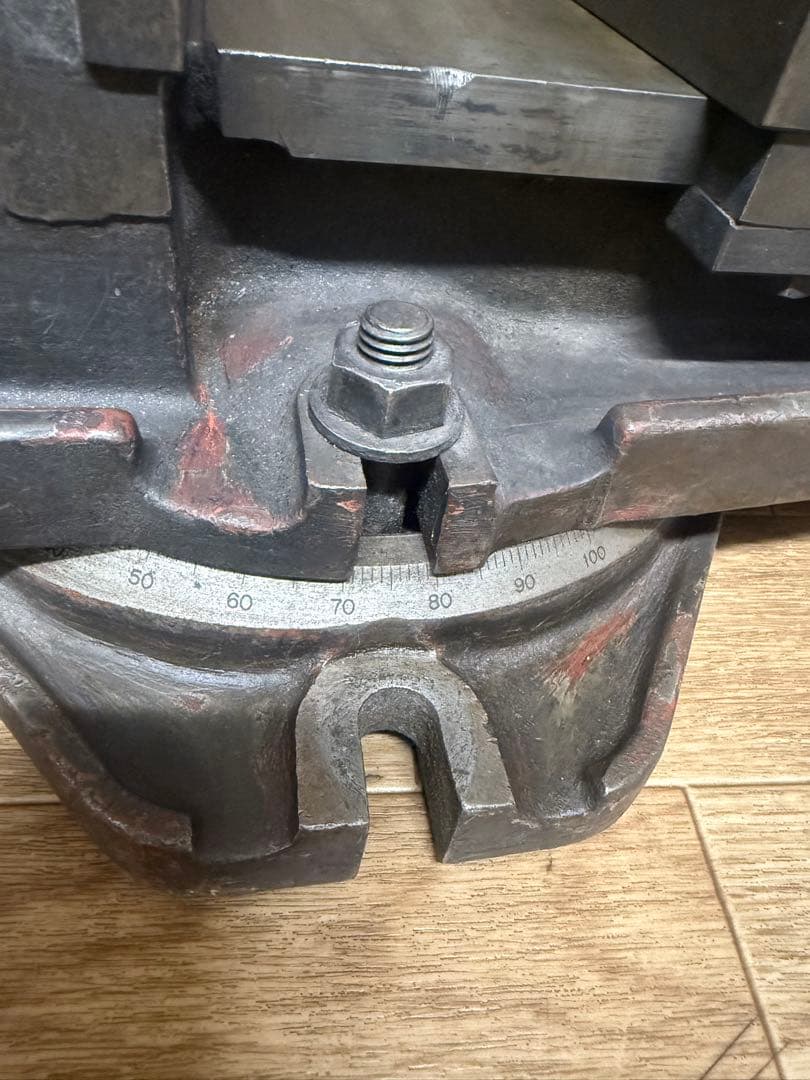 日研工作所 マシンバイス　NIKKEN