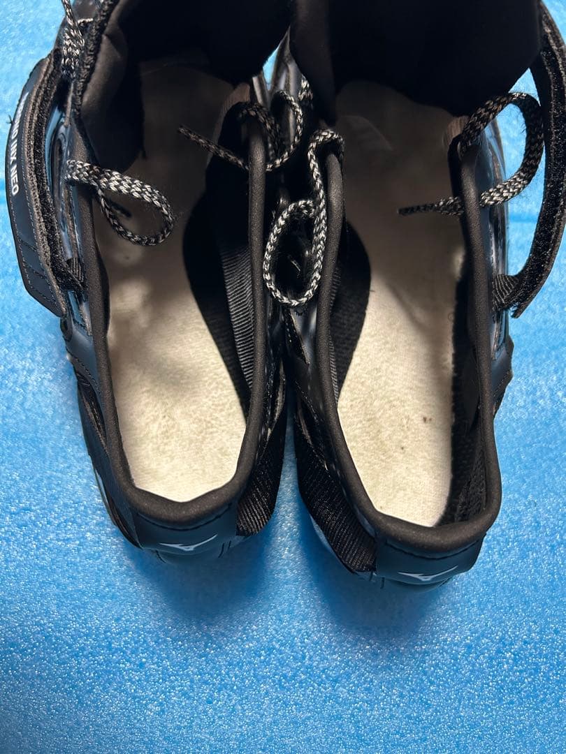 ミズノ クロノインクスネオジャパン 25.5cm