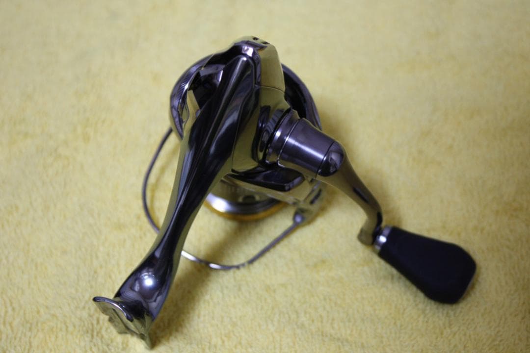 シマノ　１８ステラ 　Ⅽ2500SXG