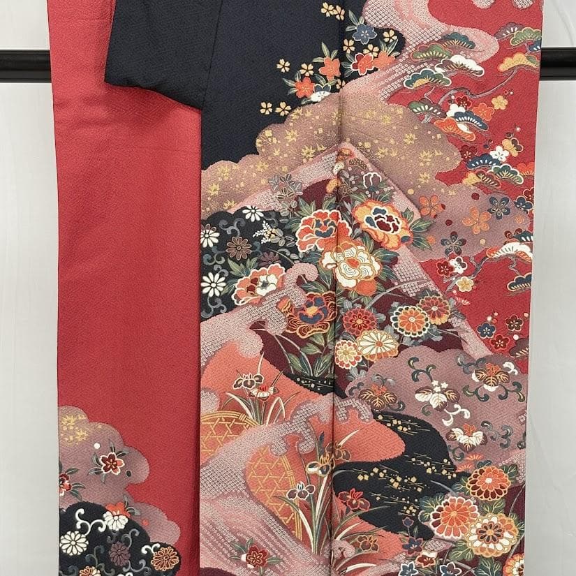 ゆりのはな　訪問着　京友禅ボカシ染め　金彩入り　紋意匠　吉祥模様　正絹　A504