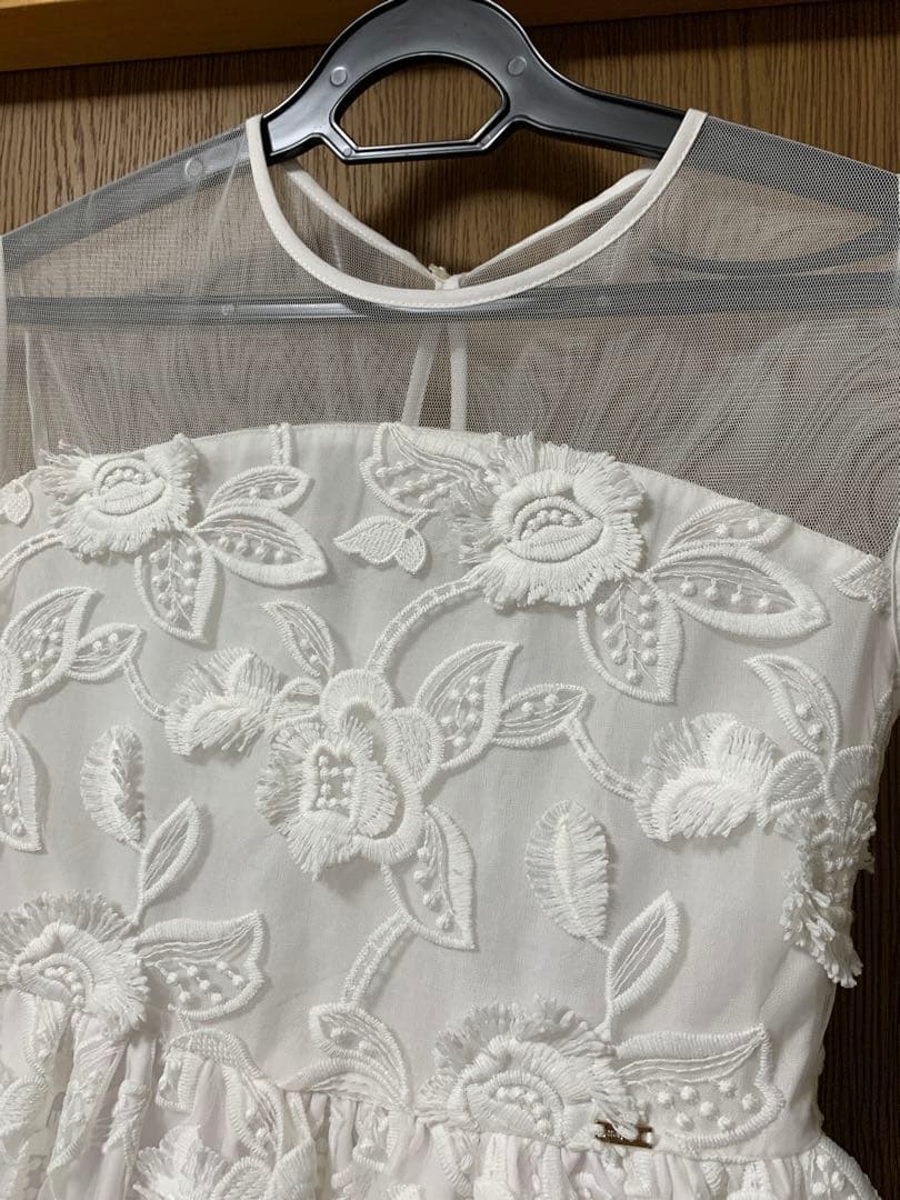 マヨラル　お花刺繍ワンピース　10歳