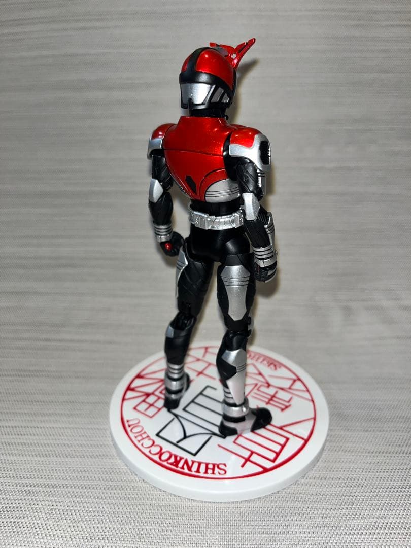 S.H.Figuarts（真骨彫製法） 仮面ライダーカブト 10th Ver.