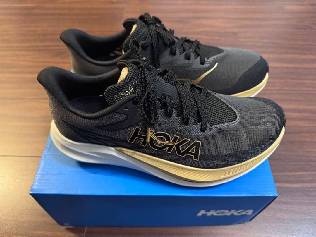 【新品】HOKA ROCKET X3 虎視眈々パック　25.0cm