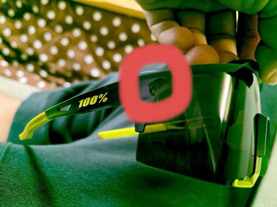 100% スポーツサングラス