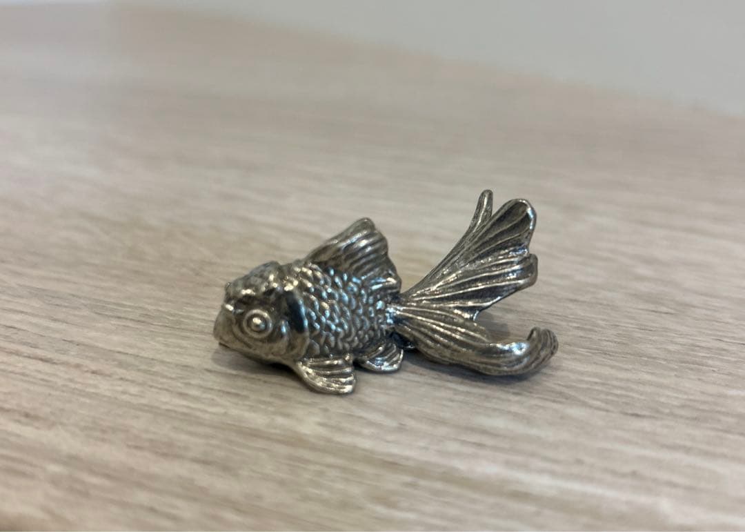 ロイヤルセランゴール 錫 すず ピューター 置き物 金魚 オブジェ