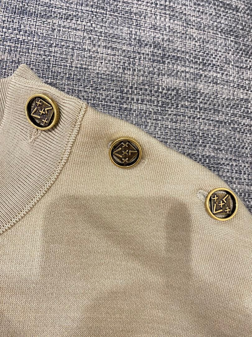 ルイヴィトンのニットワンピース