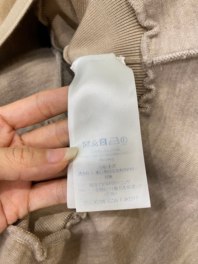 ルイヴィトンのニットワンピース