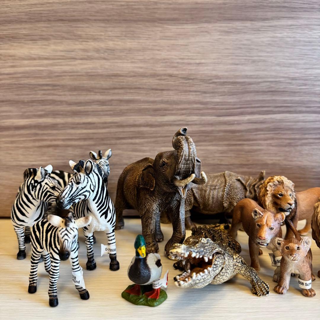 Schleich シュライヒ 動物フィギュア 18体まとめ売り知育