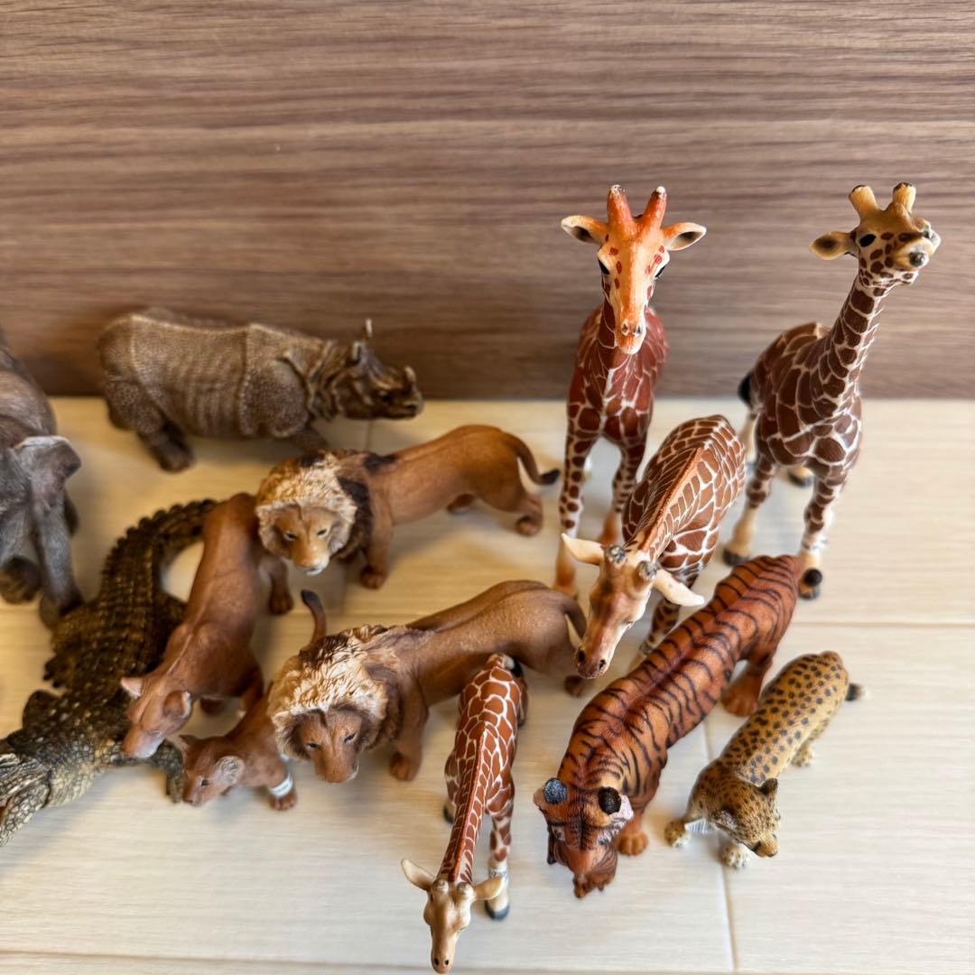 Schleich シュライヒ 動物フィギュア 18体まとめ売り知育