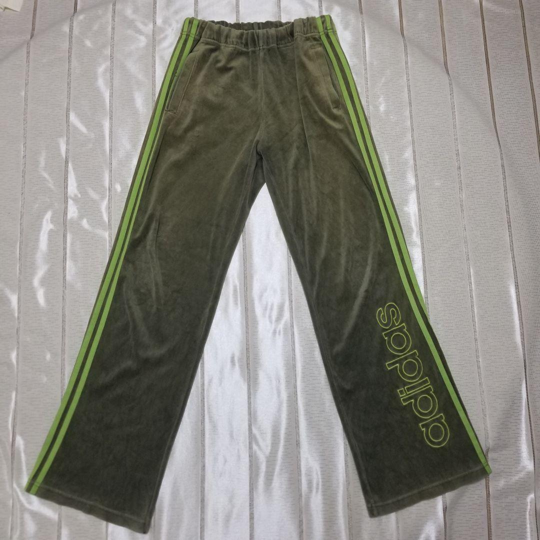 adidas】オリーブグリーン/カーキ ベロア ジャージ セットアップ M