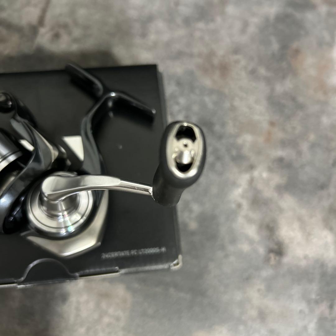 やまめくんダイワ 24セルテートFC LT2000S-H