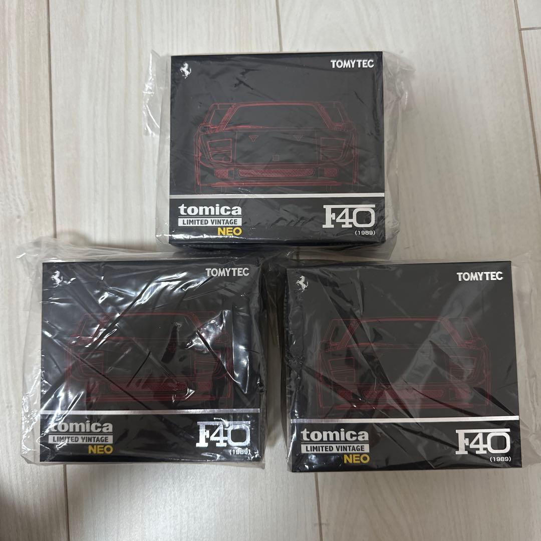 トミカリミテッドヴィンテージ NEO LV-N フェラーリ F40 1989