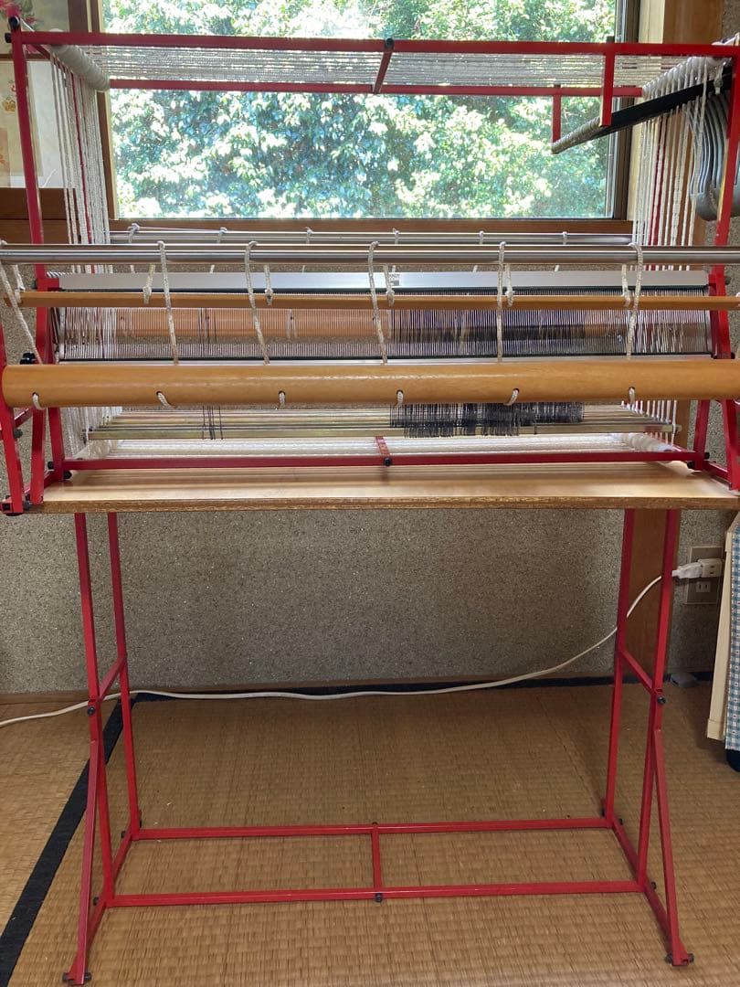 東京手織の織り機) ハンディールーム600です。 - メルカリ