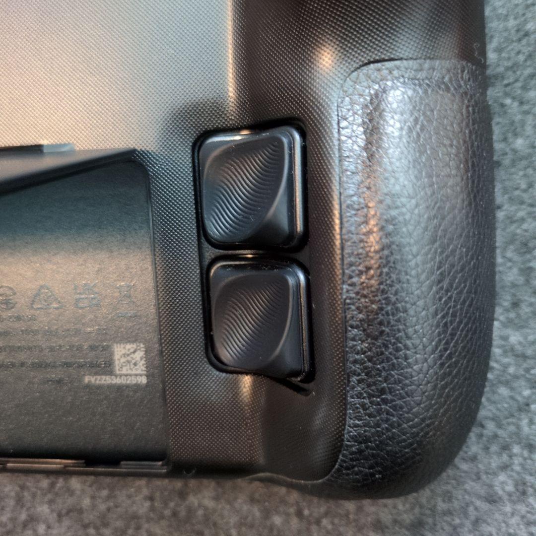 Steam Deck OLED 512GB 本体 / カバー&アクセサリ付