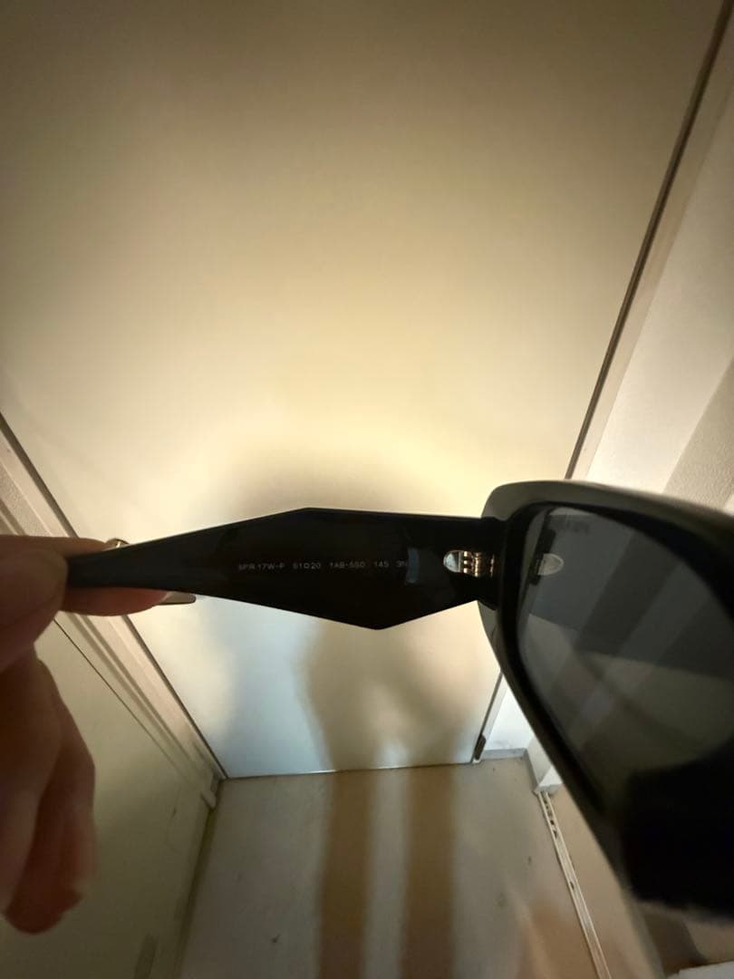 PRADA ブラック サングラス