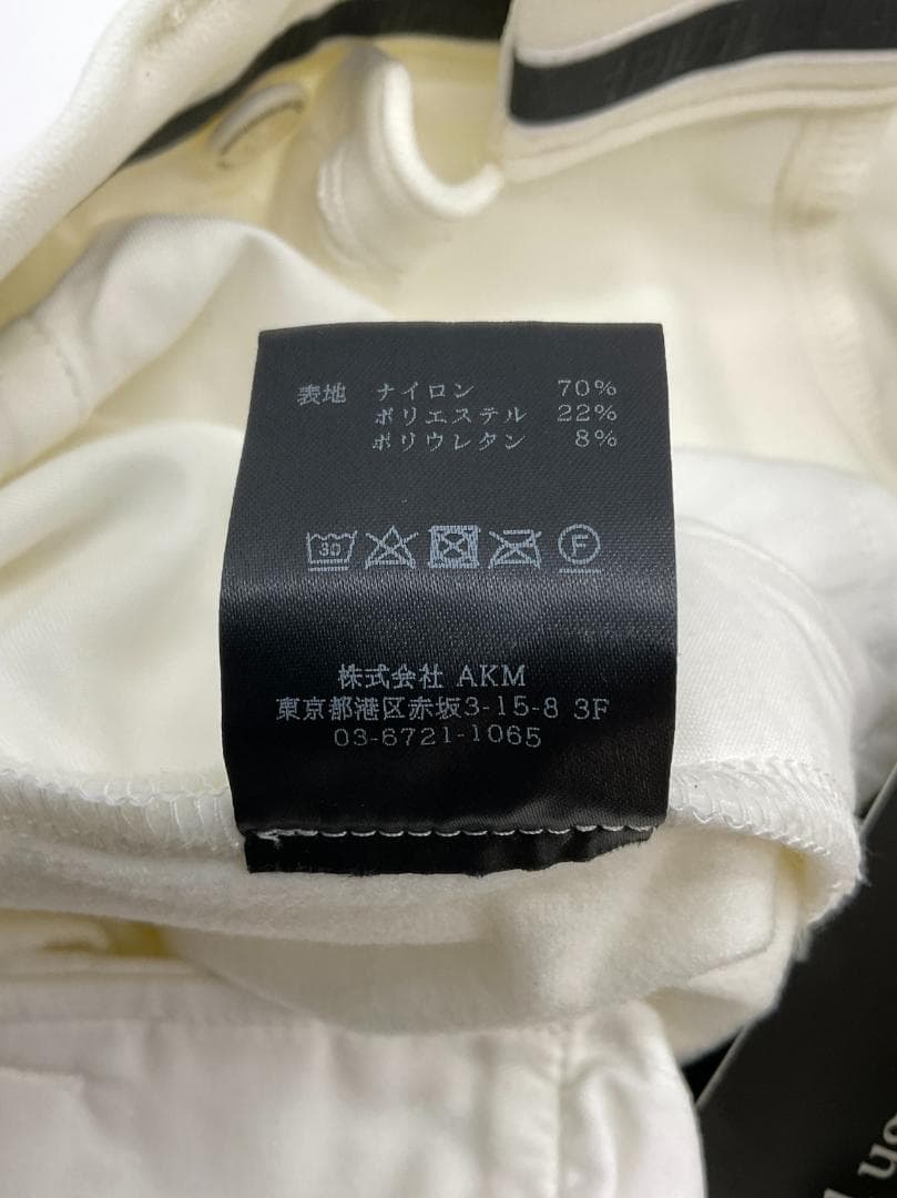 サイズM【未使用】1PIU1UGUALE3 GOLF タックパンツ ホワイト