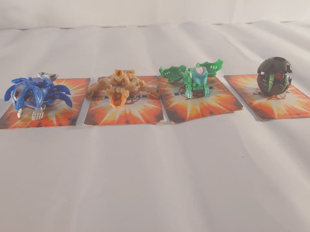 爆丸　大量詰め合わせ　爆丸9種　ゲートカード11枚　アビリティカード13枚