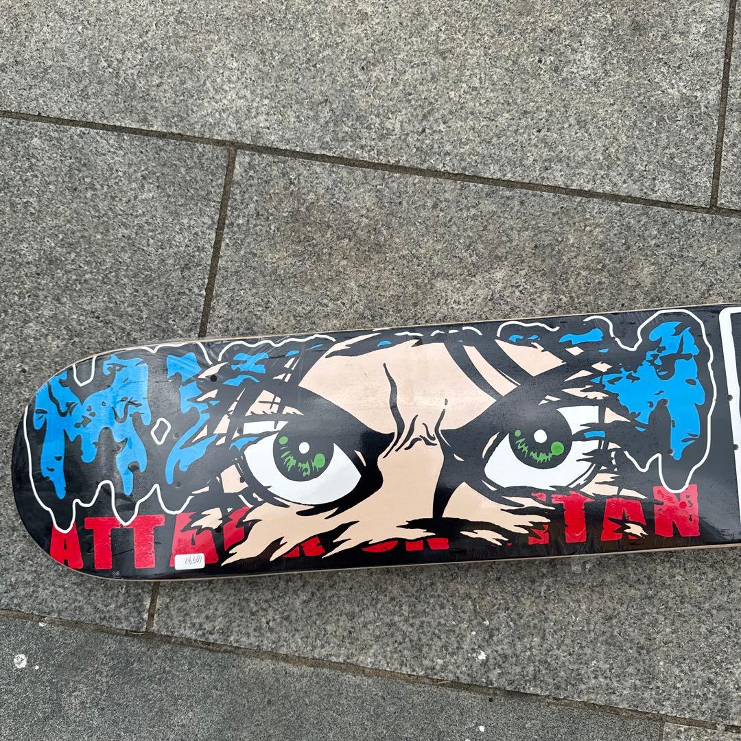 マジカルモッシュフィッツスケボーデッキ 進撃の巨人コラボ　8inch