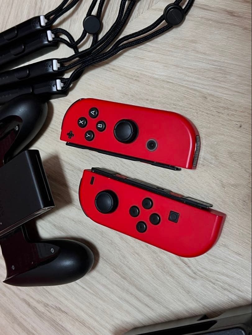 Nintendo Switch 本体マリオオデッセイver.+Joy-Con2個