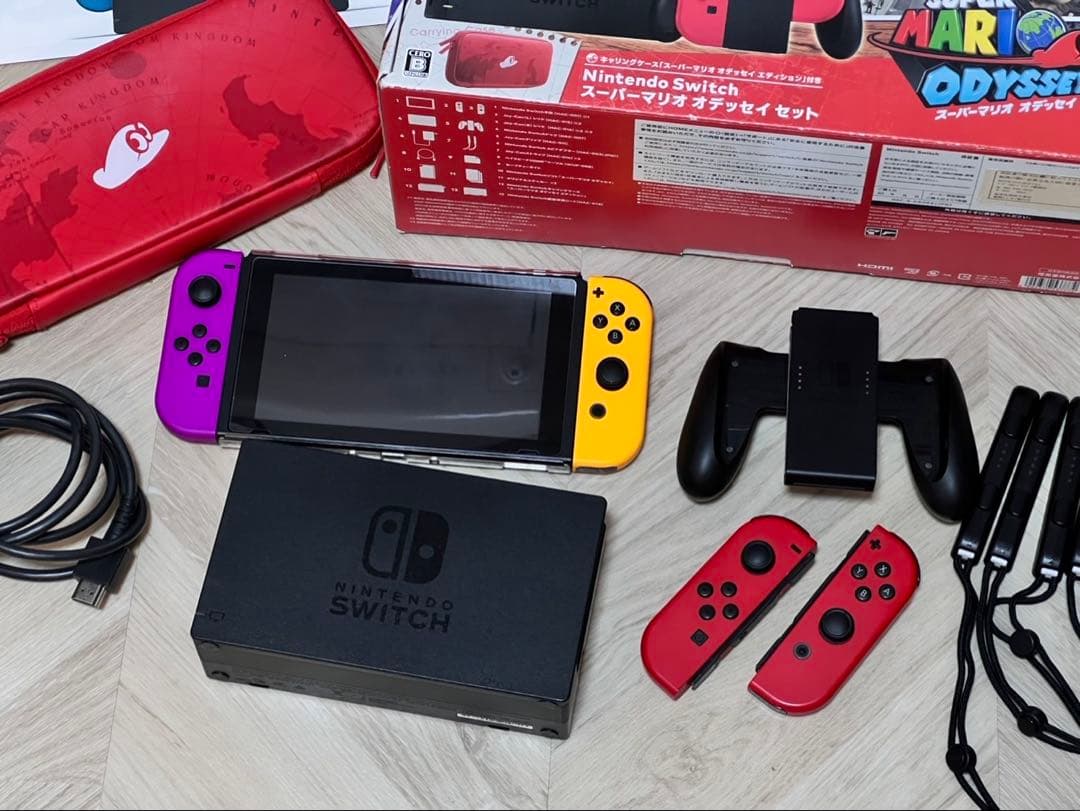 Nintendo Switch 本体マリオオデッセイver.+Joy-Con2個