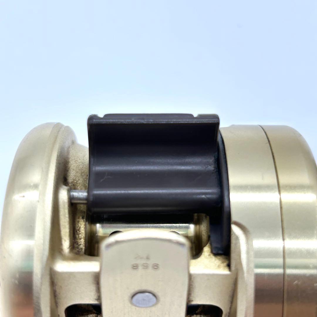 シマノ SHIMANO カルカッタ CULCATTA 50XT ベイトリール