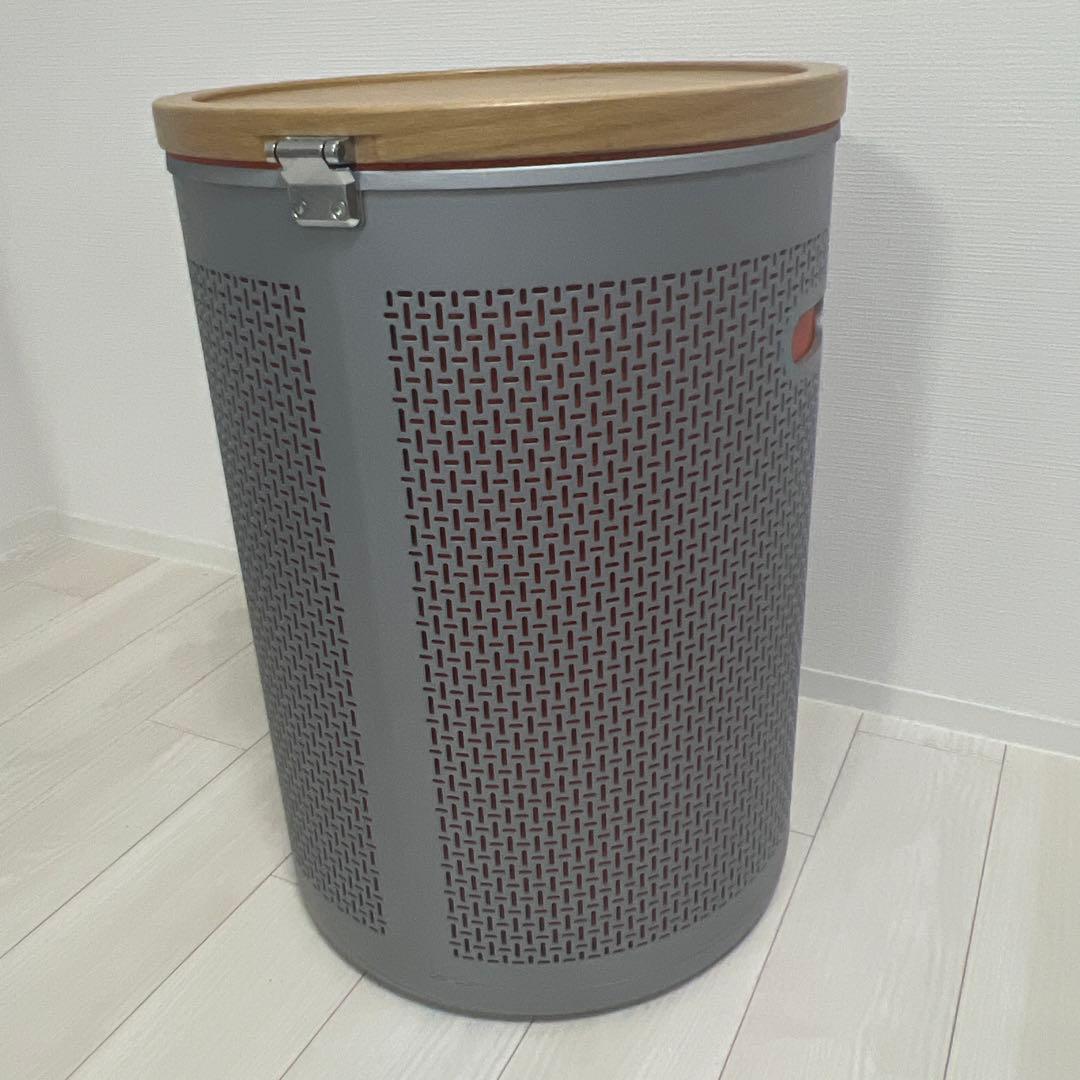 エルメス　馬具缶　サドルボックス 《カルーセル》