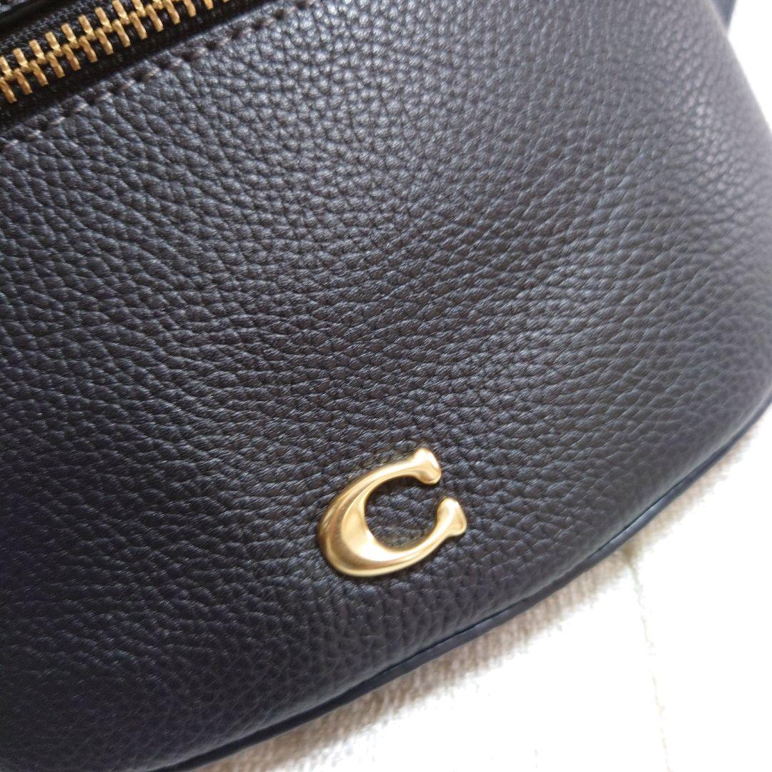 母の日限定！［未使用］COACH　ボディバッグ 　　 　ウエストポーチ
