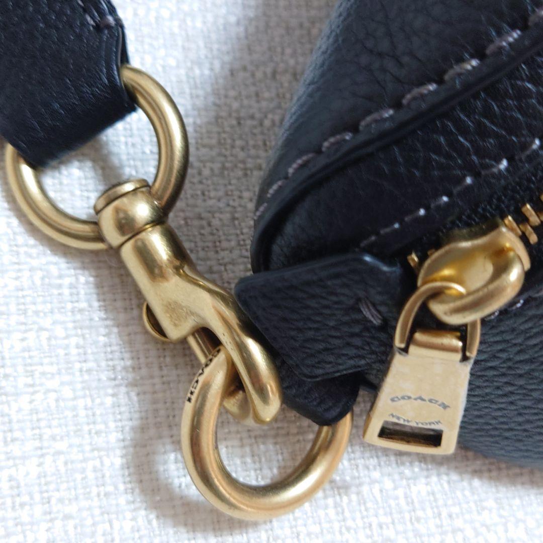 母の日限定！［未使用］COACH　ボディバッグ 　　 　ウエストポーチ