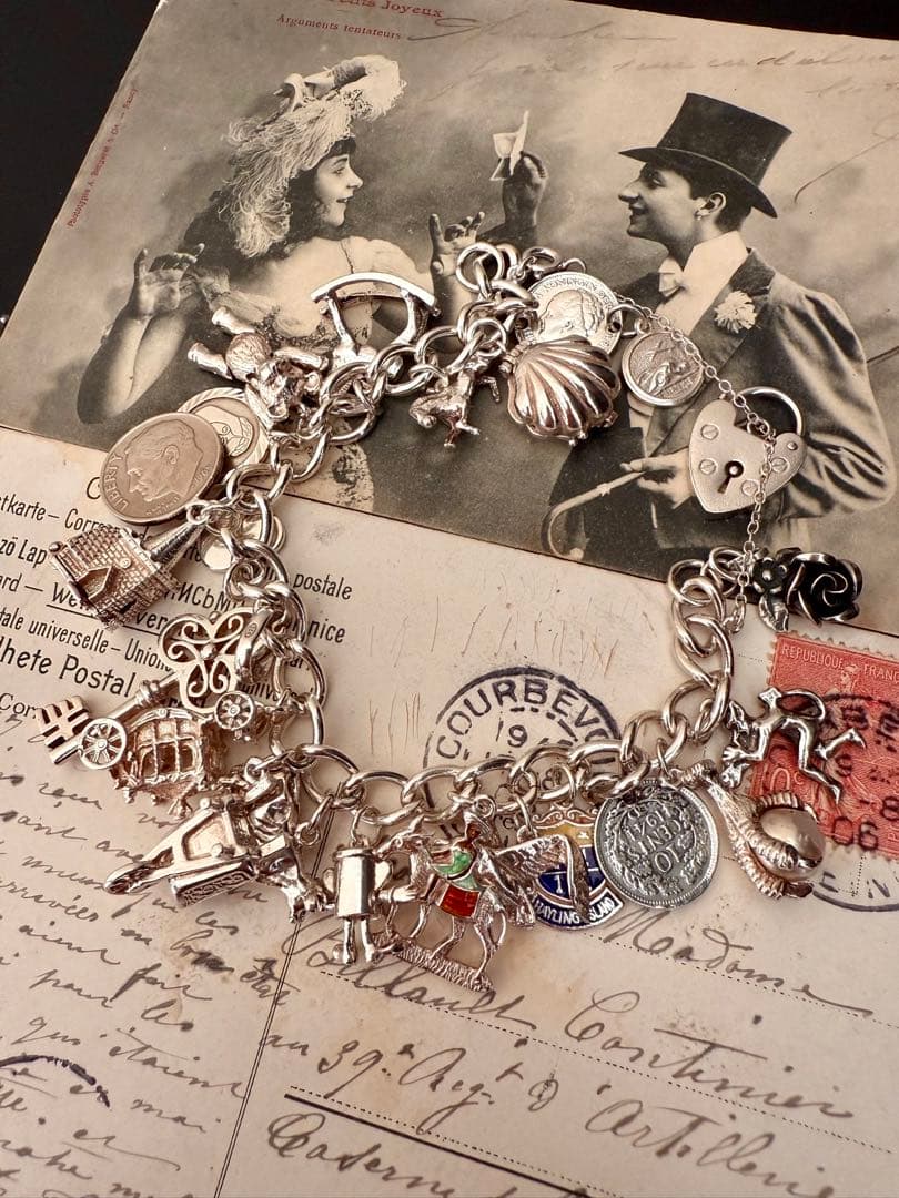 専用　イギリス　アンティーク　ビンテージ　シルバー　チャーム　ブレスレット