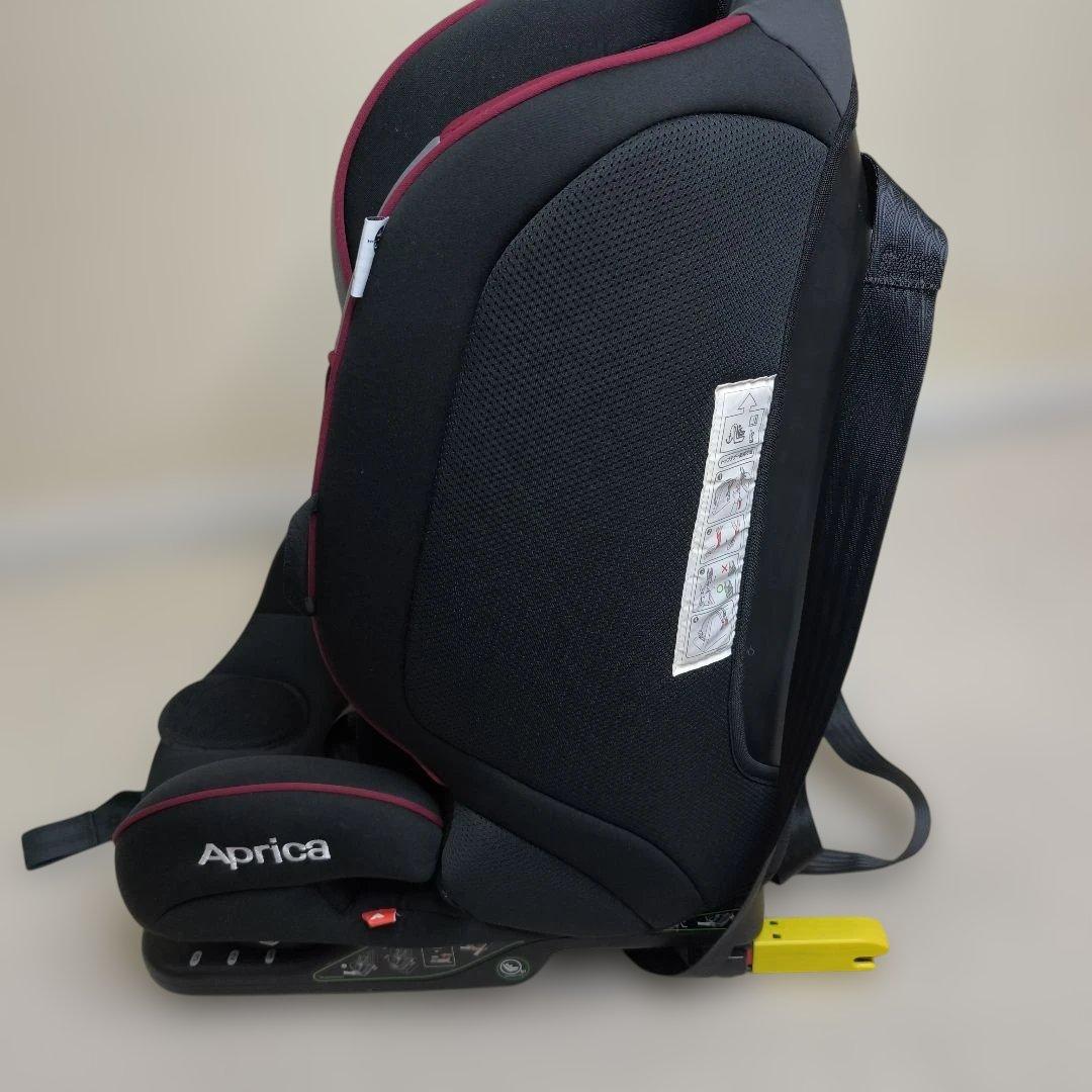 Aprica　フォームフィット AB　チャイルド　ジュニアシート　ISOFIX