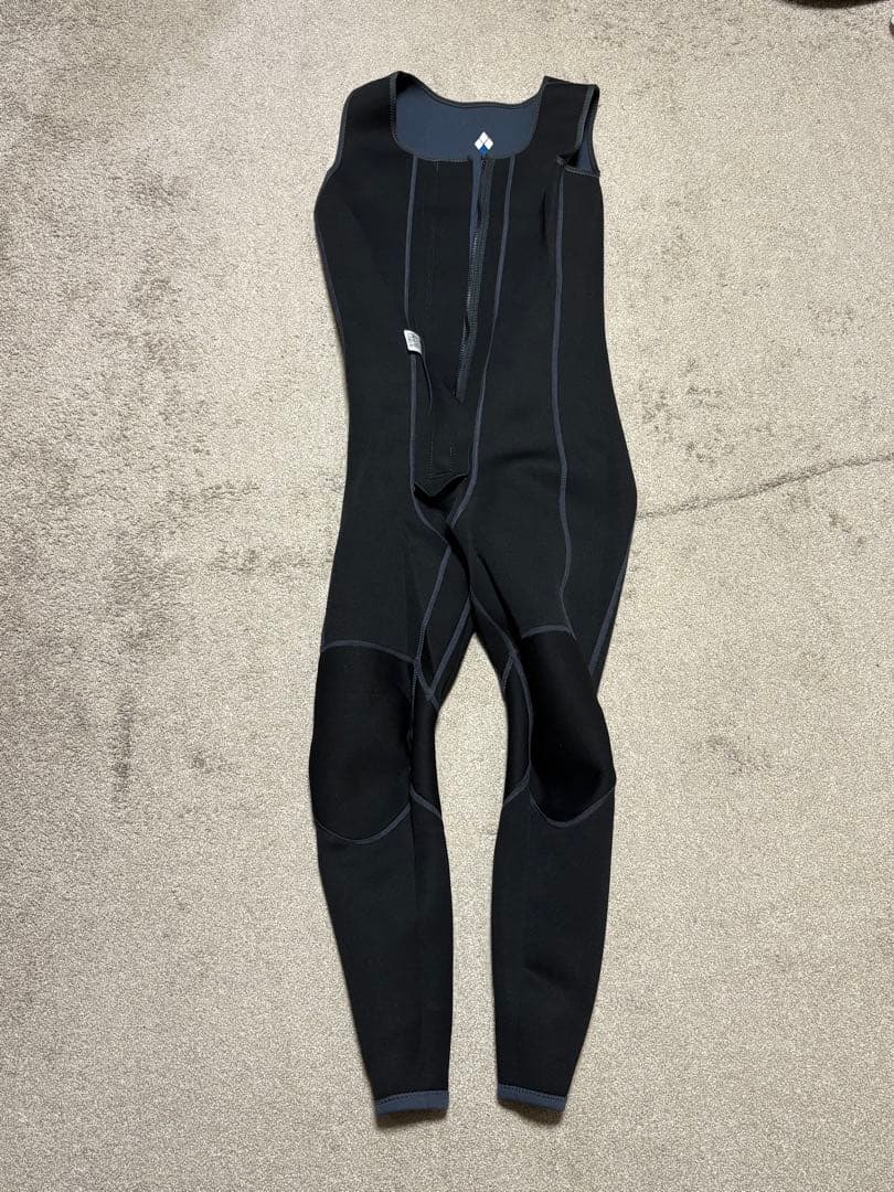 モンベル ウェットスーツ Mサイズ
