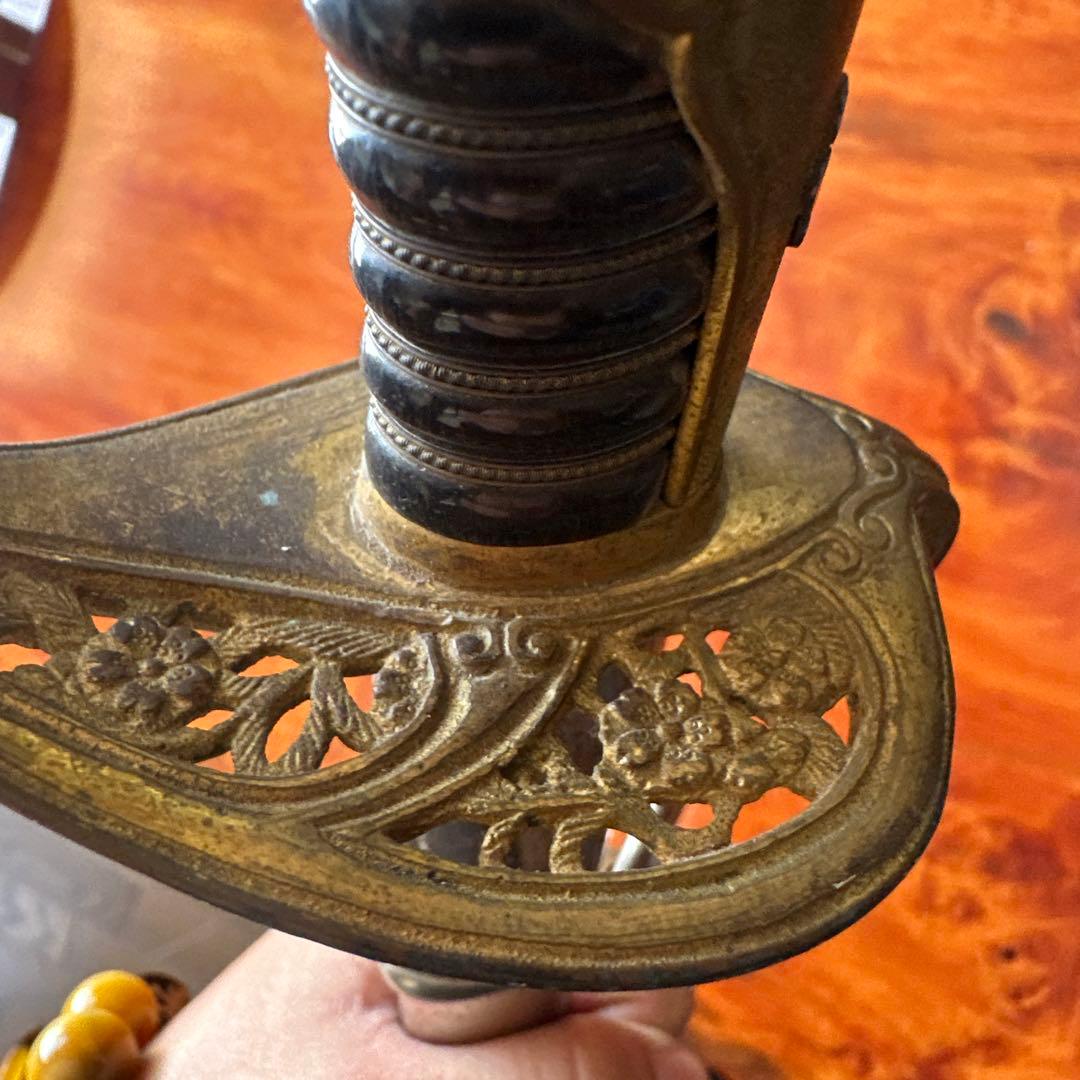 大日本帝国　儀礼刀 当時物旧日本軍 陸軍 指揮刀 装飾的な直刃の刀