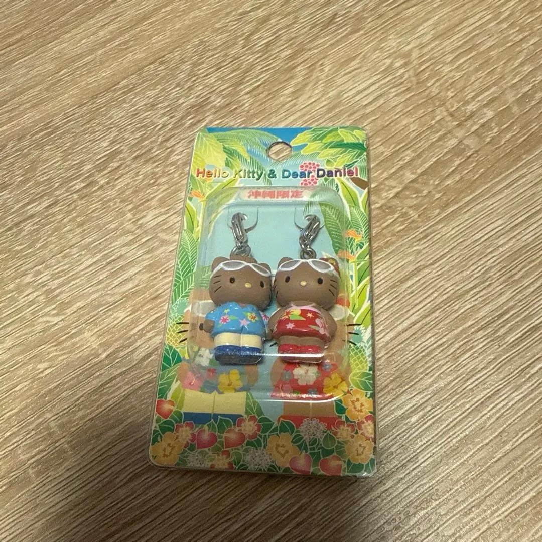 ご当地キティ 沖縄限定 日焼けキティ ディアダニエル ペアマスコット