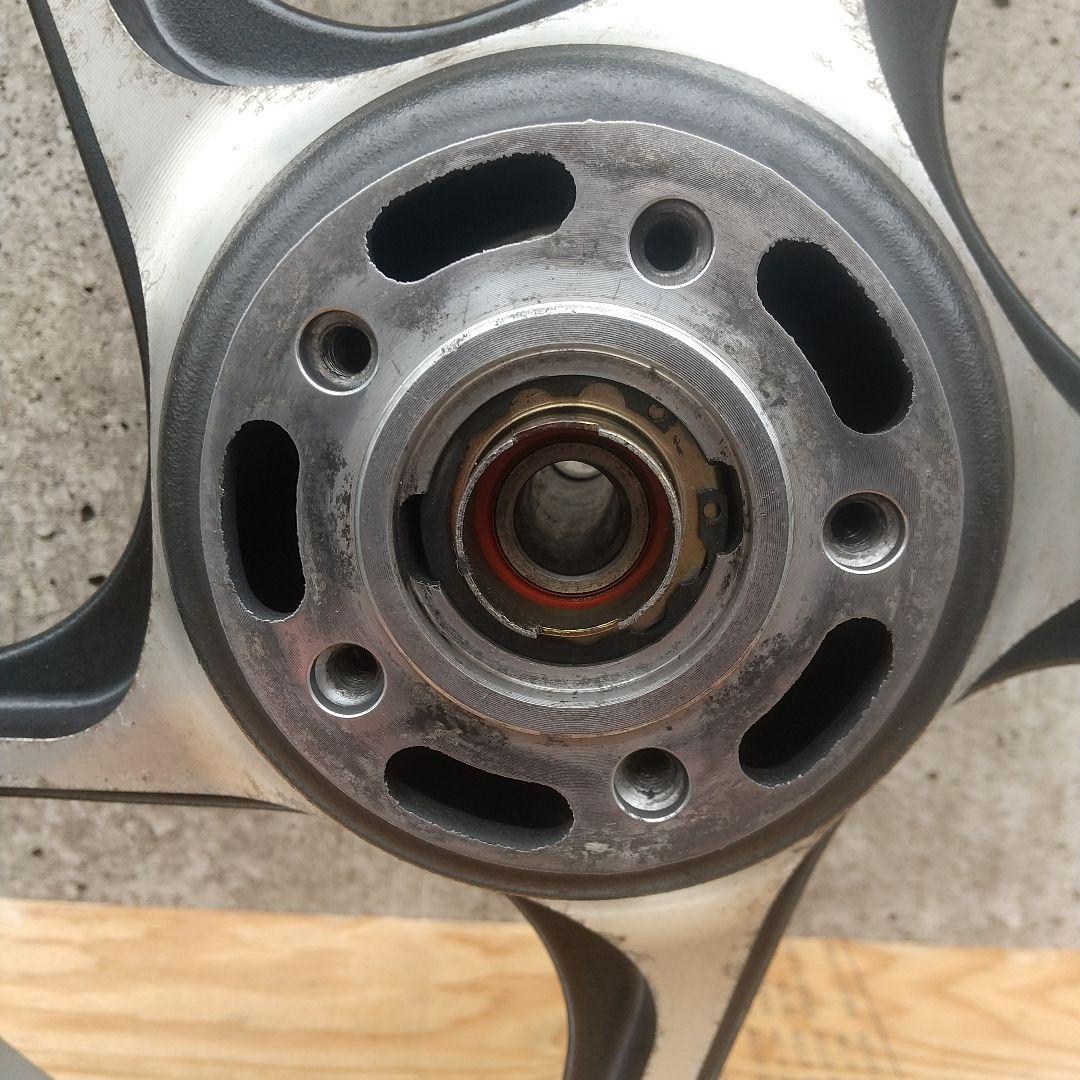 ゼファー1100 純正前後 ホイール - メルカリ