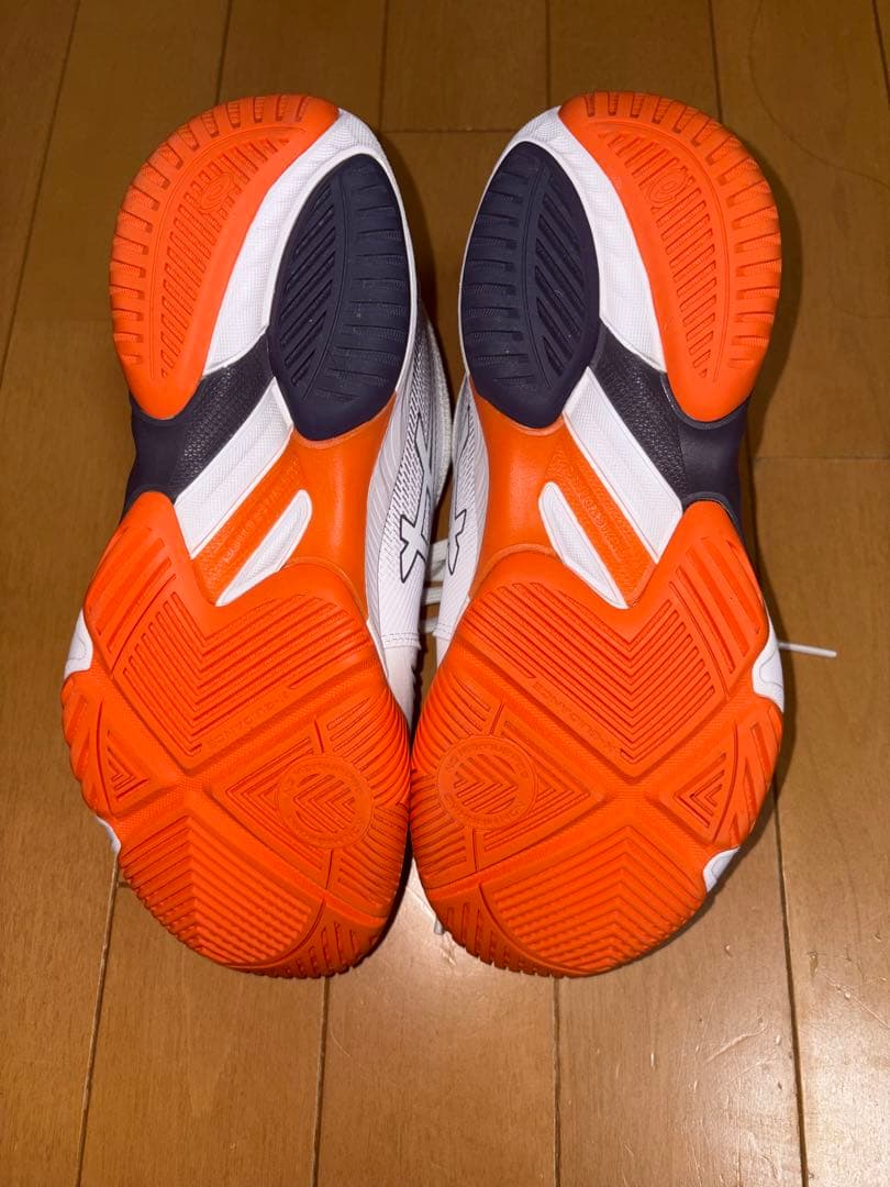 ASICS バレーボールシューズ　23.0cm