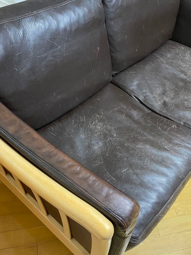 北欧ヴィンテージ　ソファ　2シーター　二人がけ　レザー